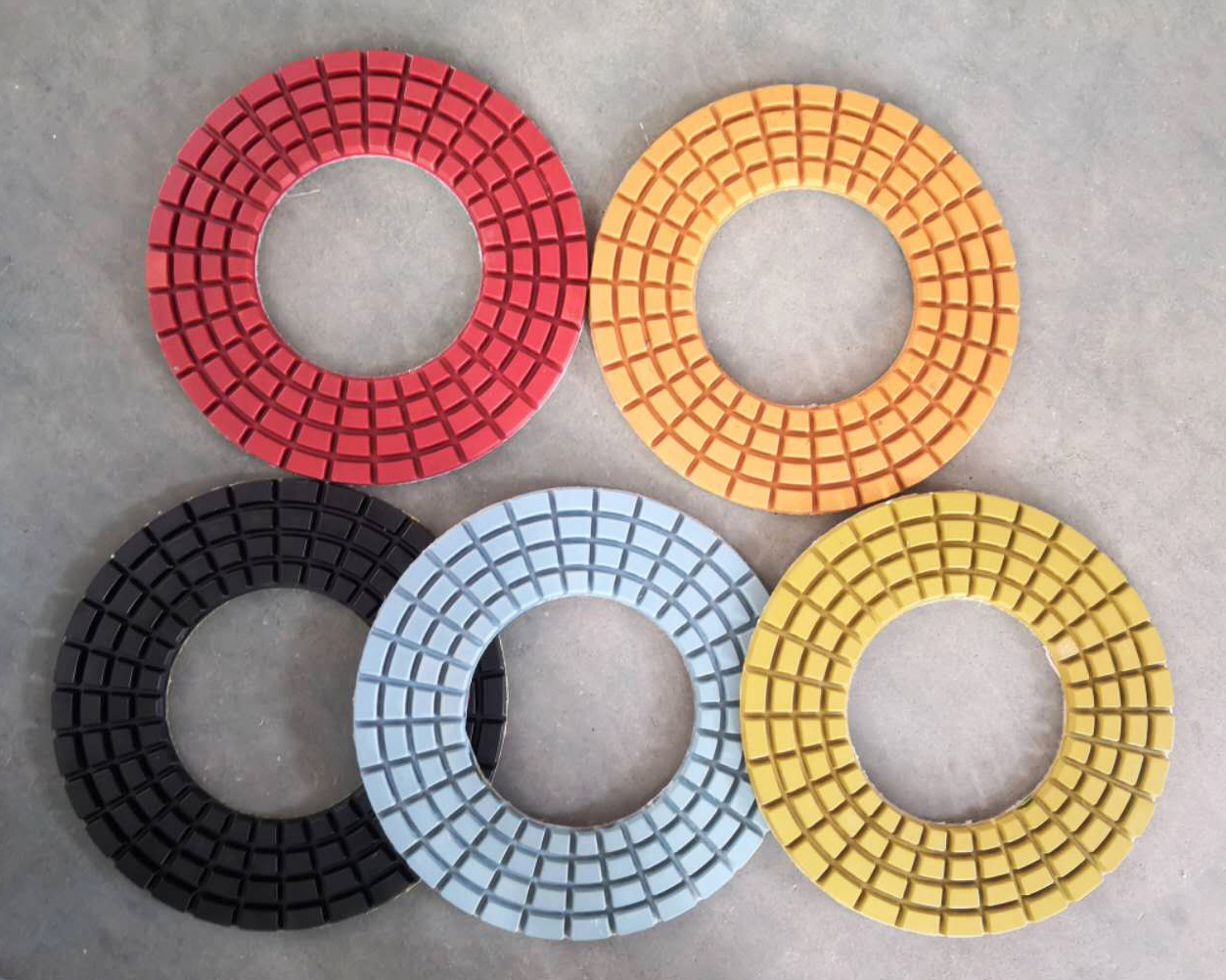Little Ant 230mm 9 inch nhựa Polishing Pad lỗ lớn cho bê tông đá granit đá cẩm thạch thạch anh